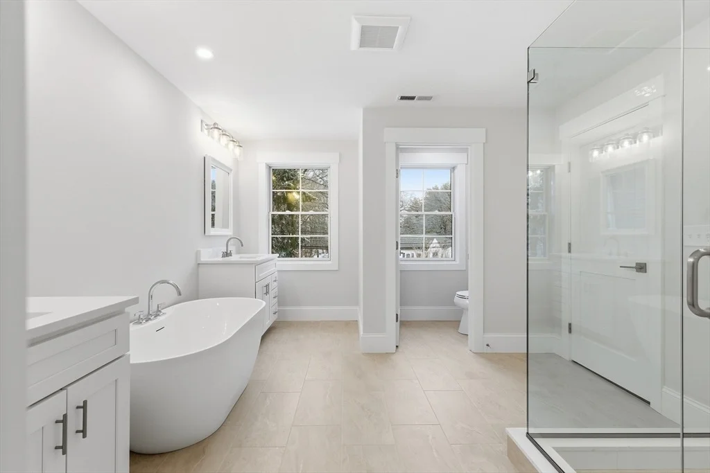Photo of 18 Evergreen Rd