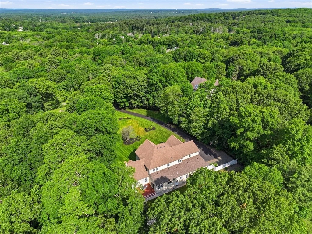 Photo of 74 Whipple Brook Road