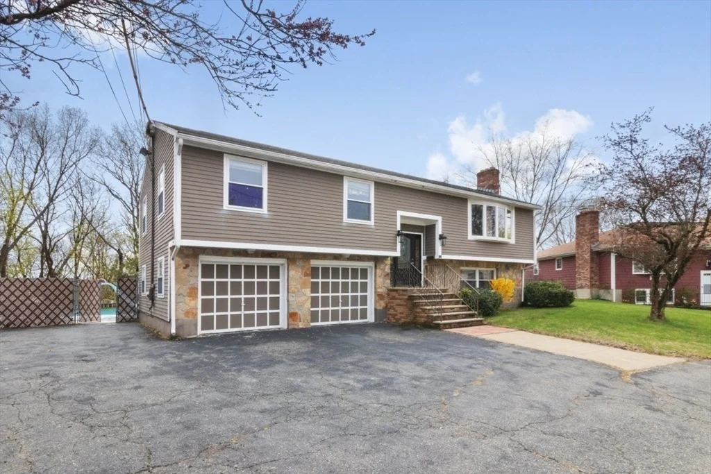 Photo of 176 Mallard Way