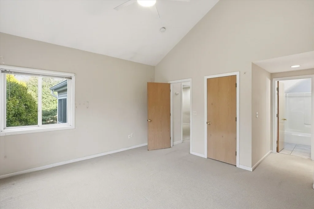 Photo of Unit 196 at 196 Algonquin Trail
