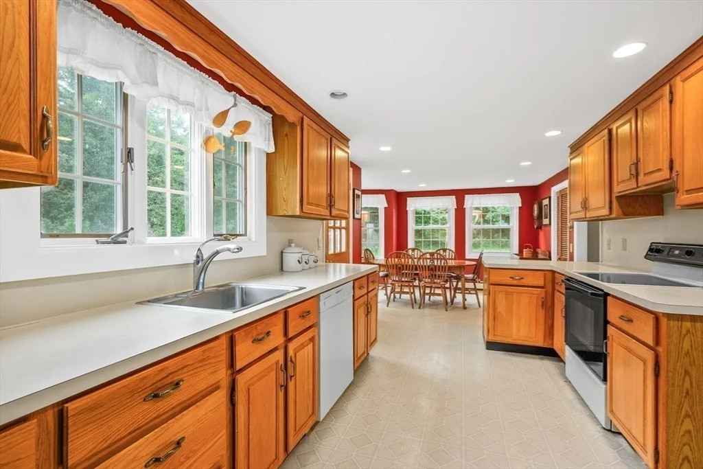 Photo of 7 Dolphin Way