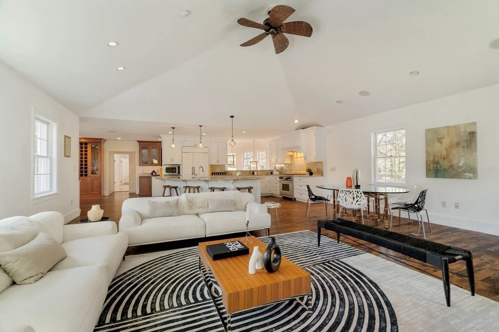 Photo of 10 Rangeley Road