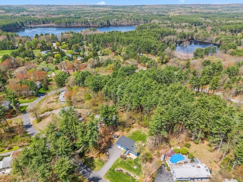 Photo of 50 Lowell Dr