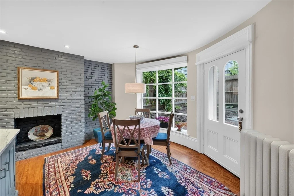 Photo of 27 Mattoon Street
