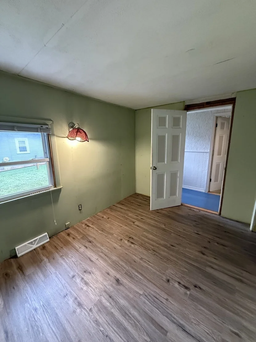 Photo of 21 Freeman Ave