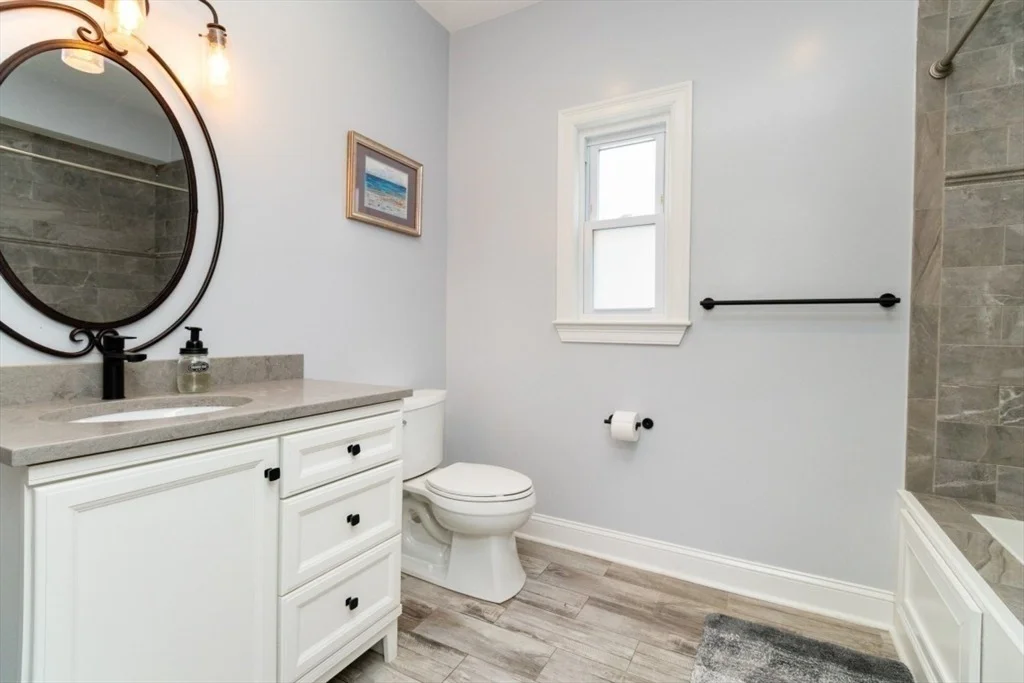 Photo of 19 Pine St.