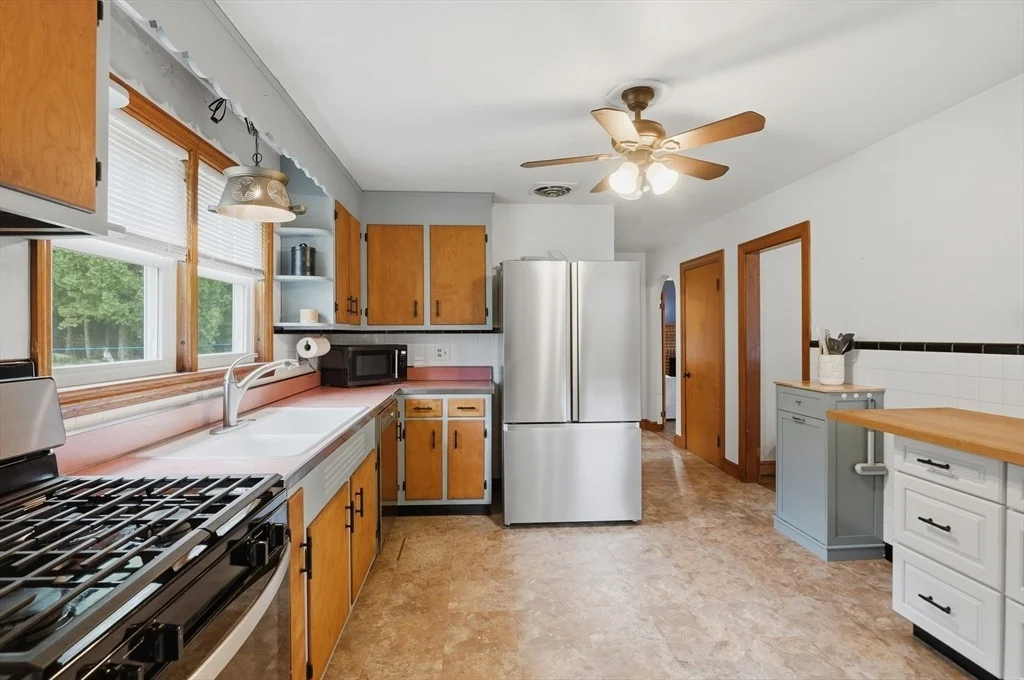 Photo of 158 Oakham Road
