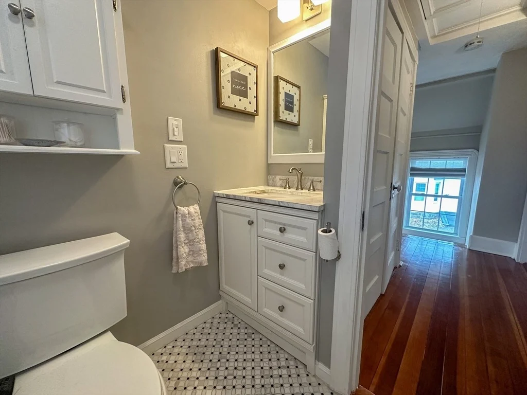Photo of 9 Grand St