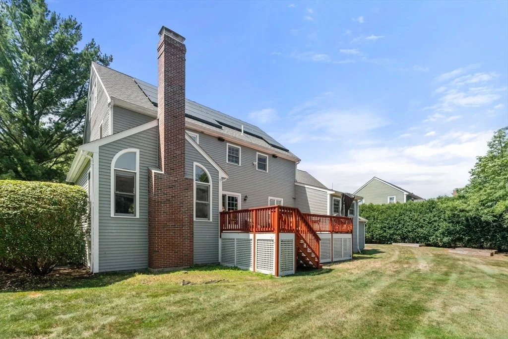 Photo of 35 Whitney Avenue