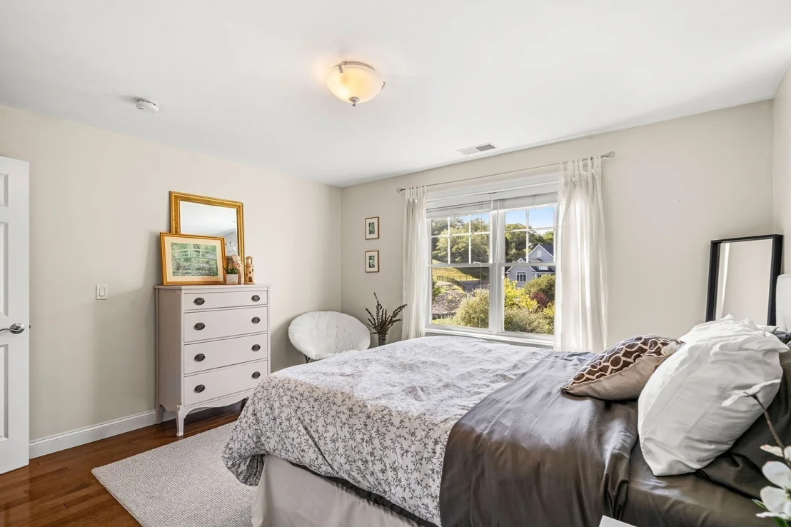 Photo of 22 Overlook Dr