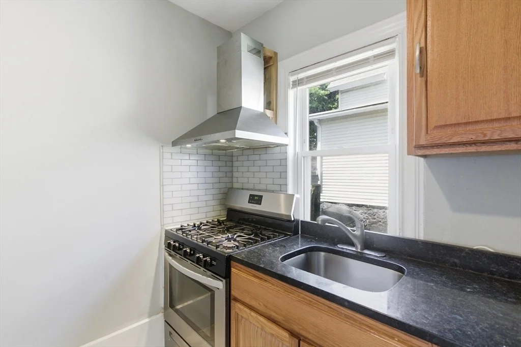 Photo of 79 Warwick St