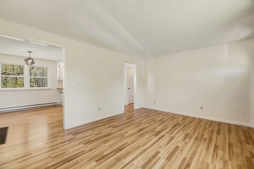 Photo of 282 Bay Rd