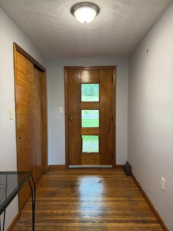 Photo of 48 Clearview Dr
