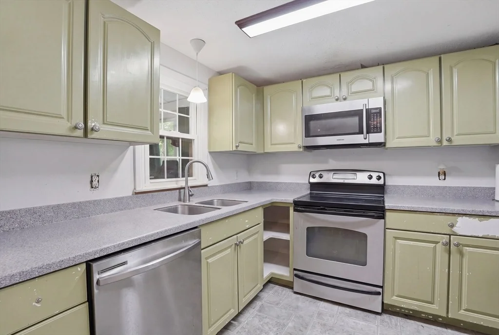 Photo of 12 Valerie Circle
