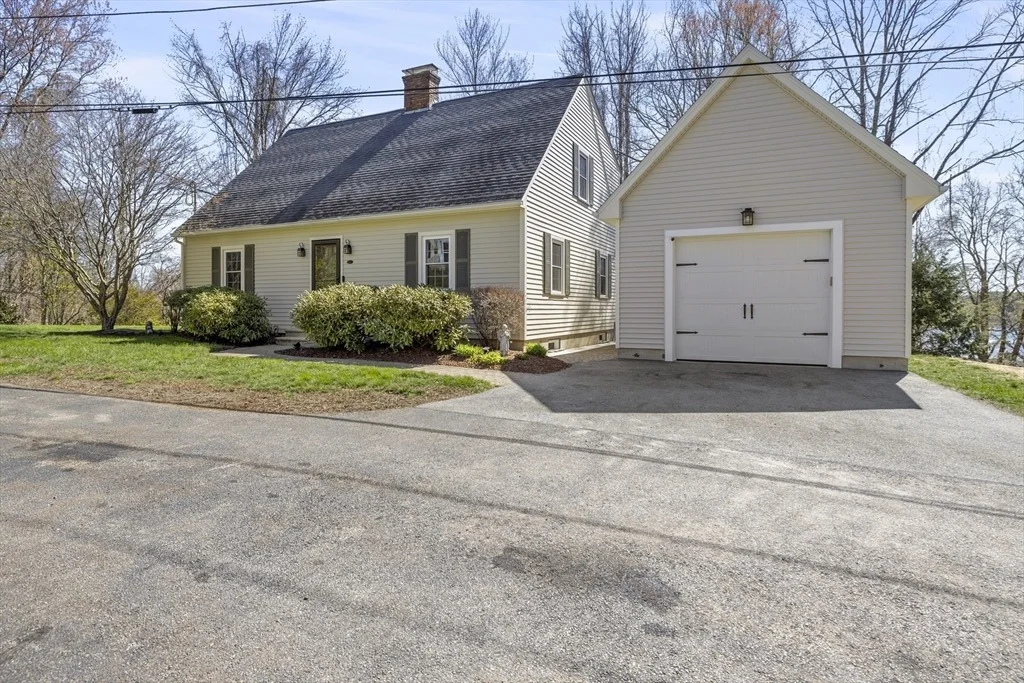 Photo of 4 Avalon Pl