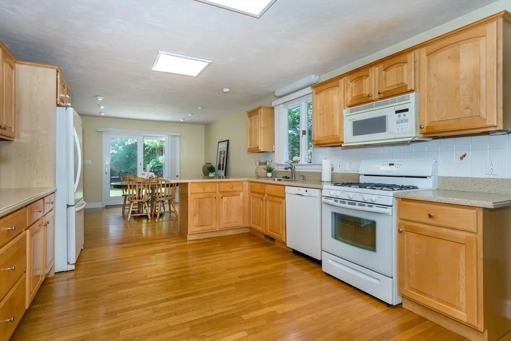 Photo of 140 Grace Ln