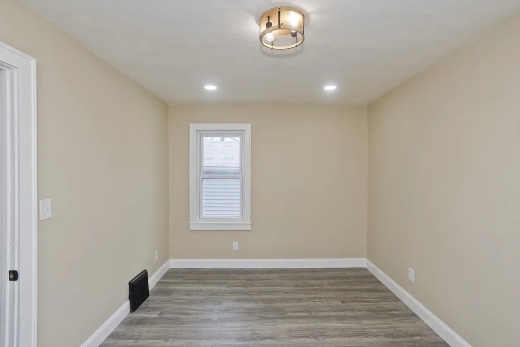 Photo of 1709 Memorial Dr