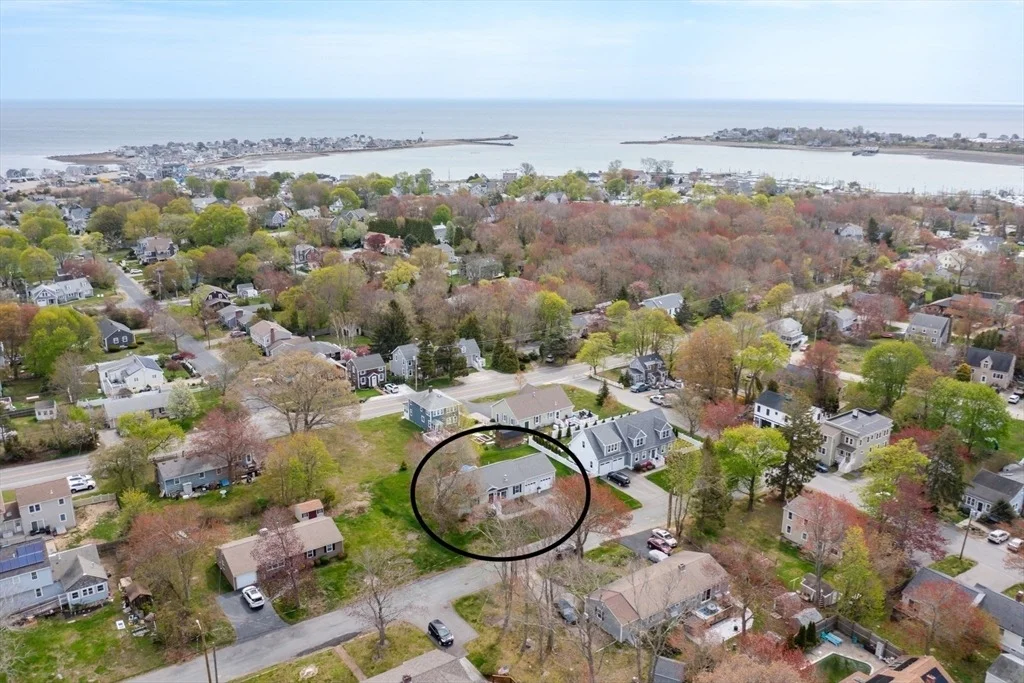 Photo of 6 Minot Light Ave