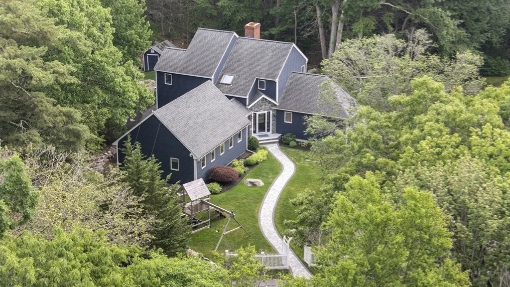 Photo of 21 Forest Lane
