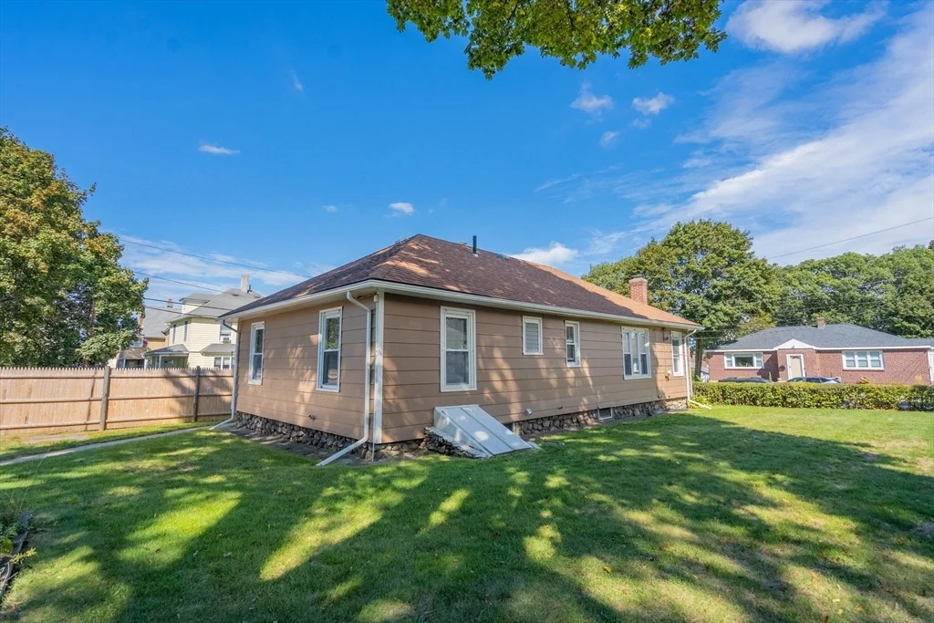 Photo of 22 Sherbrook Ave