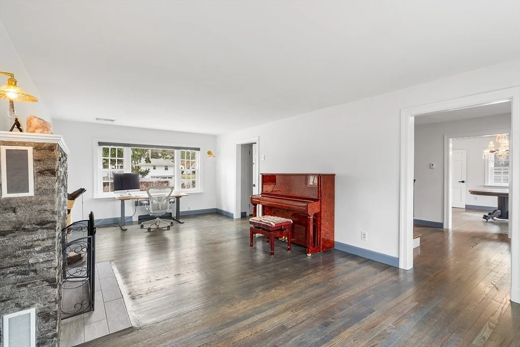 Photo of 30 Strathmore Rd