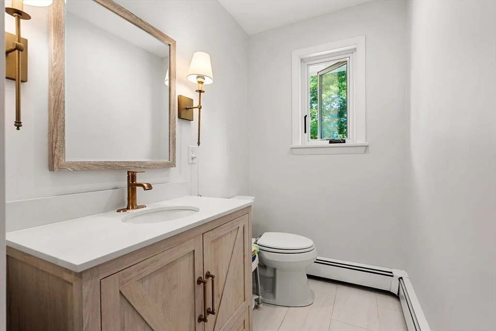 Photo of 20 Parsons Dr.