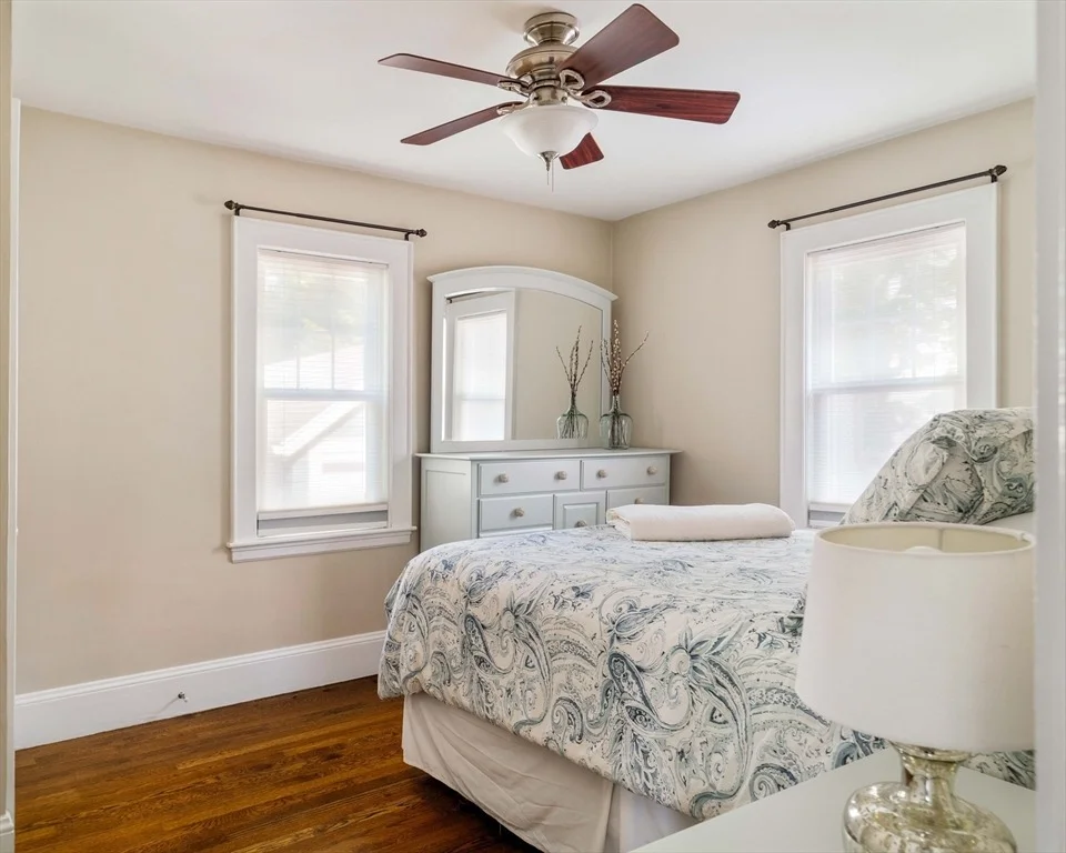 Photo of 54 Endicott Rd