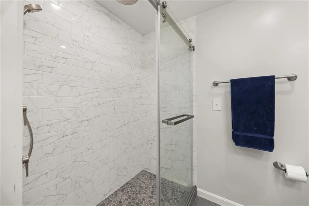 Photo of 115 Springhill Ave