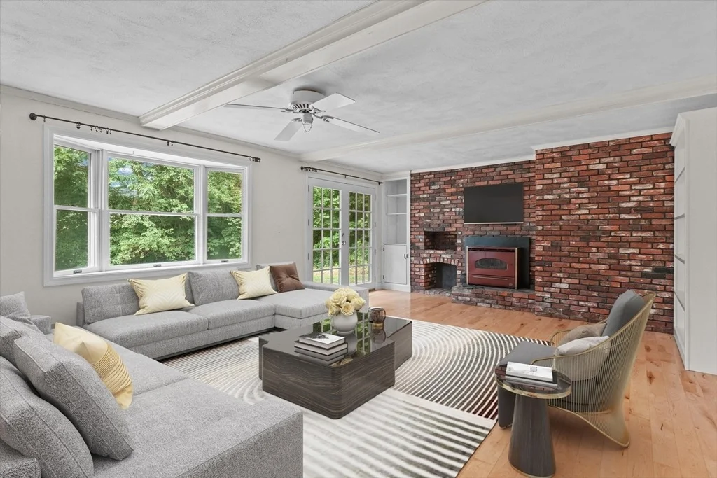 Photo of 8 Birch Ln