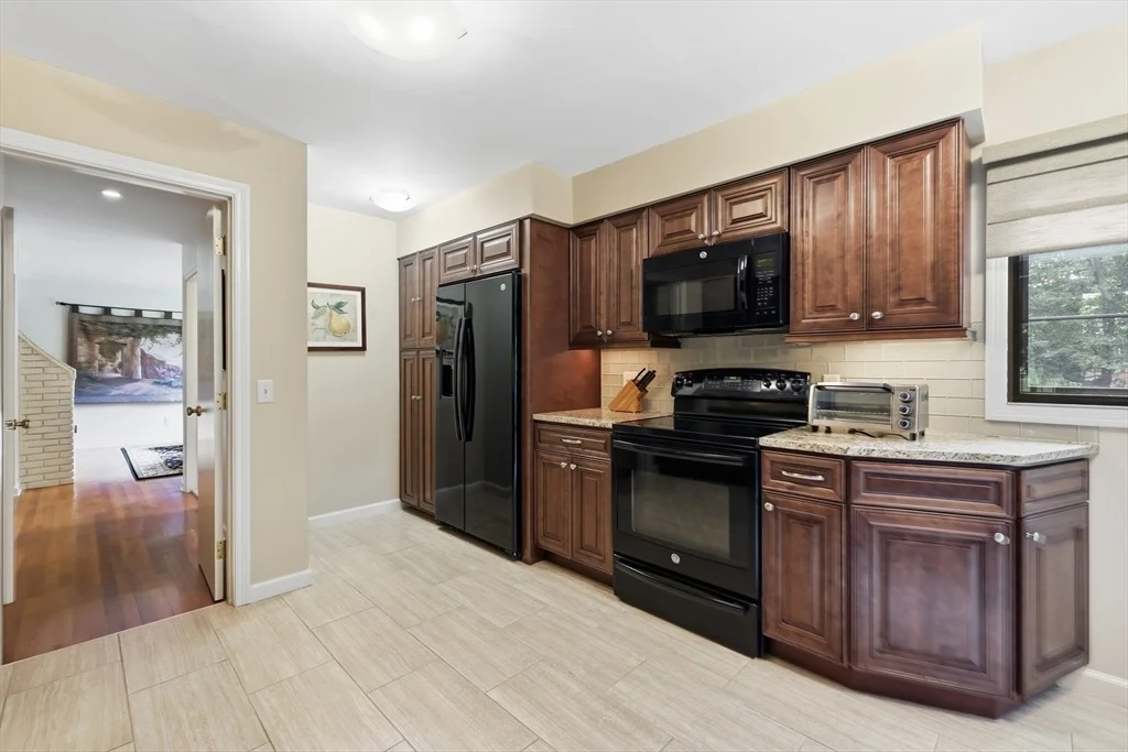 Photo of 5 Rollingwood Dr