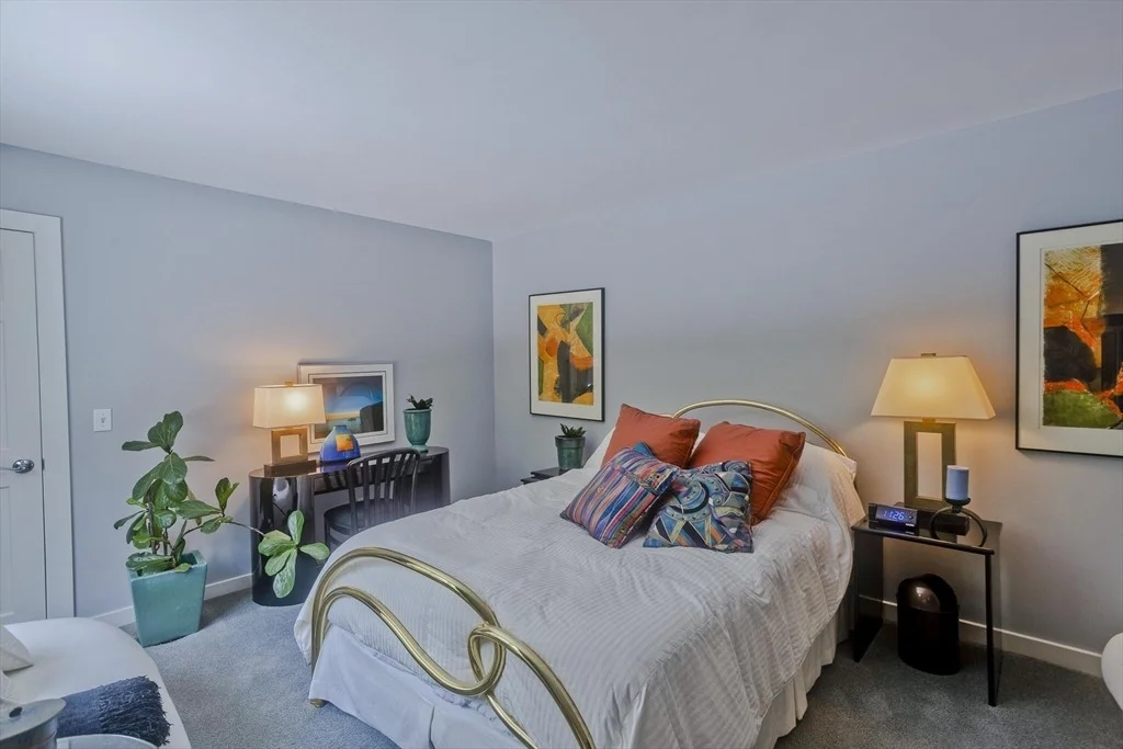 Photo of 183 Loomis Rdg