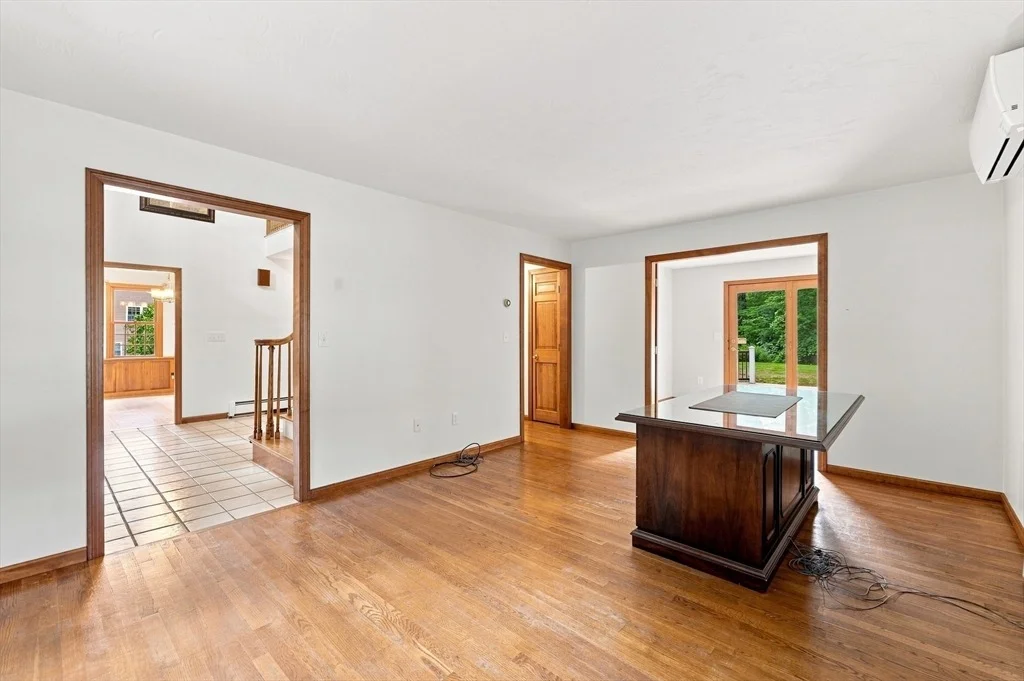 Photo of 69 White Pond Rd