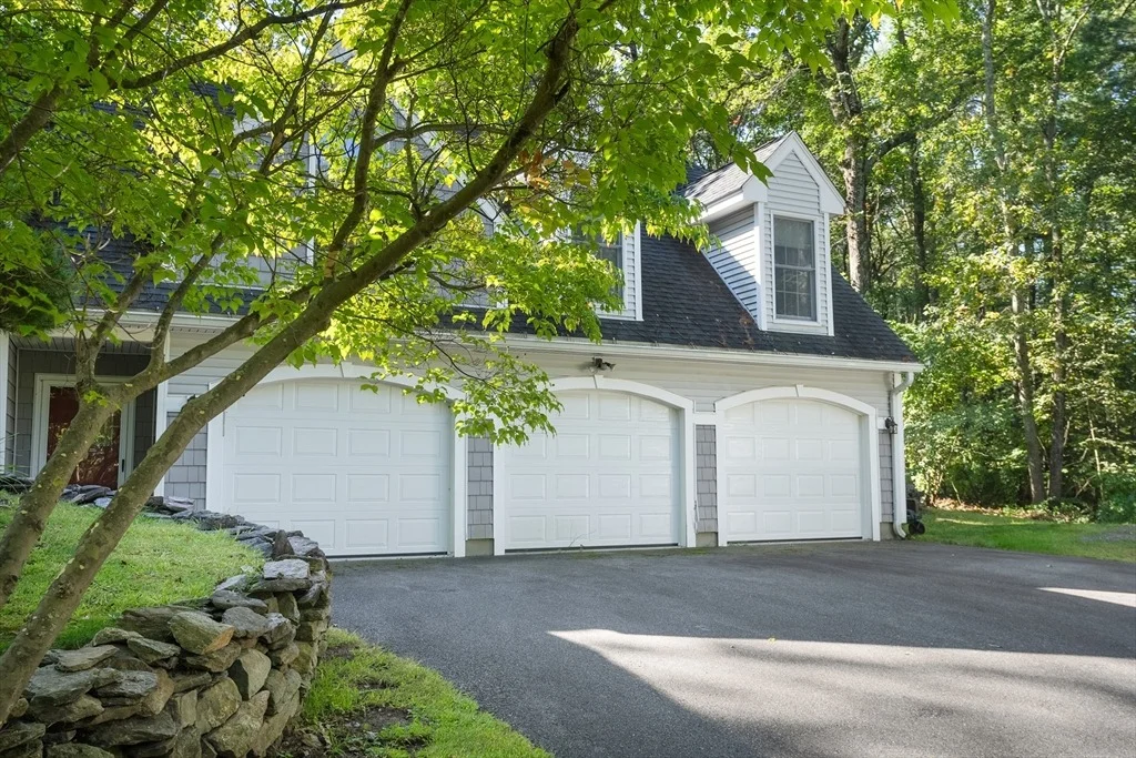 Photo of 117 Castle Hill Rd