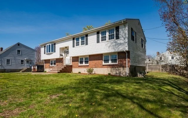 Photo of 6 Barnes Ave
