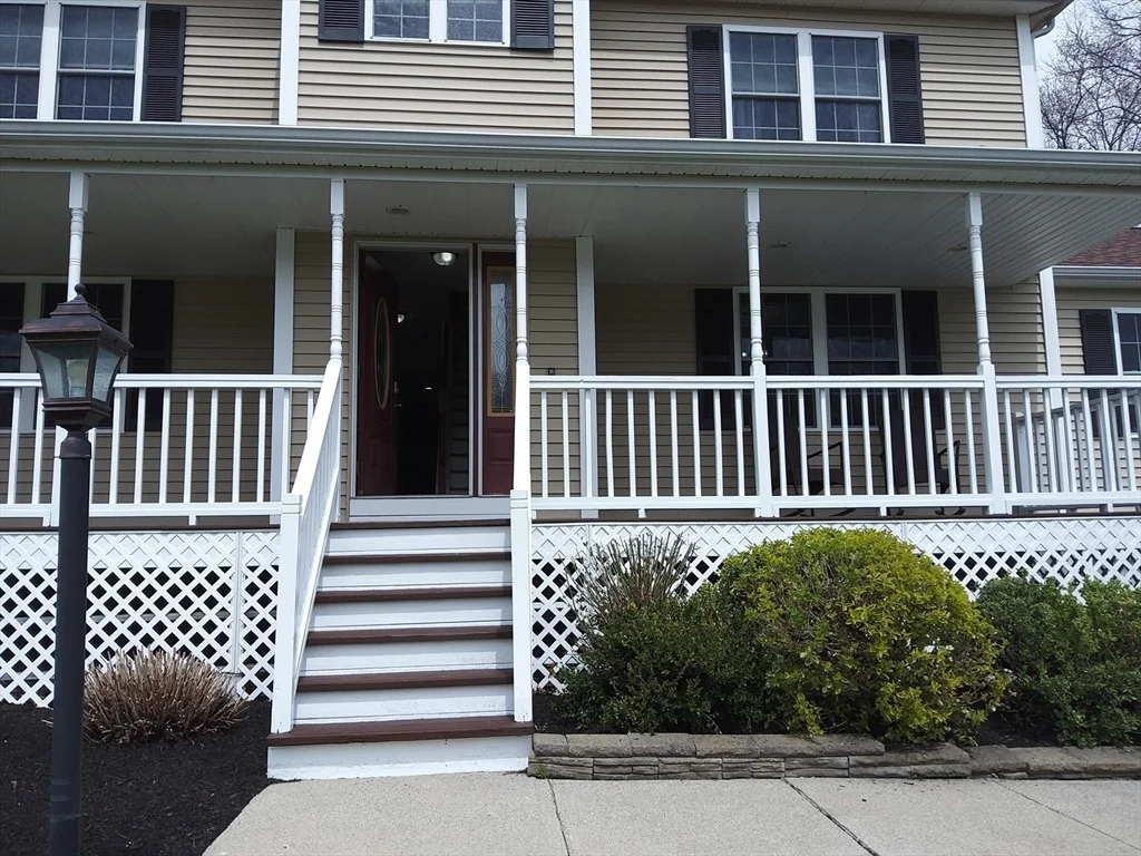 Photo of 71 Eagle Dr