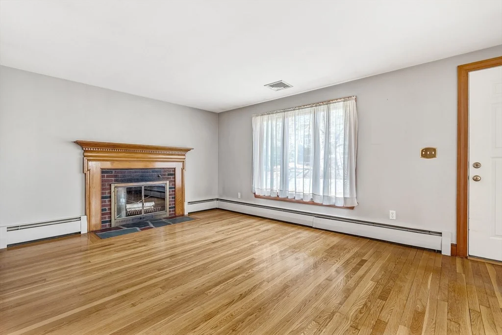 Photo of 17 Walters Ave