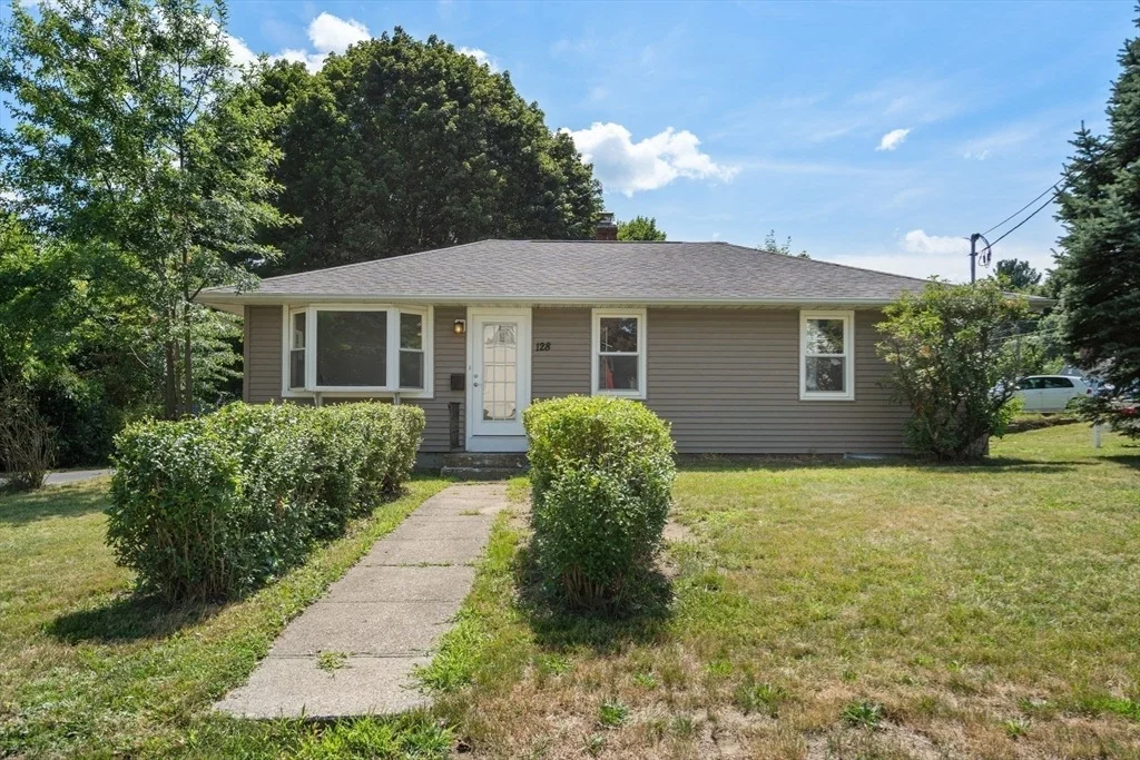 Photo of 128 Clark St