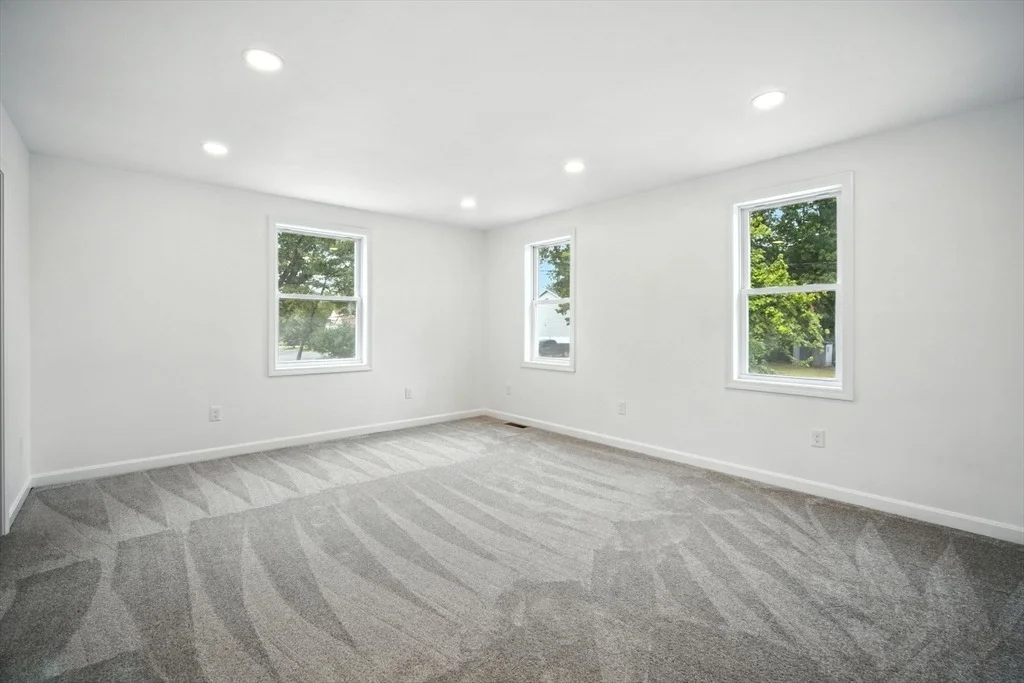 Photo of 150 Seymour Ave