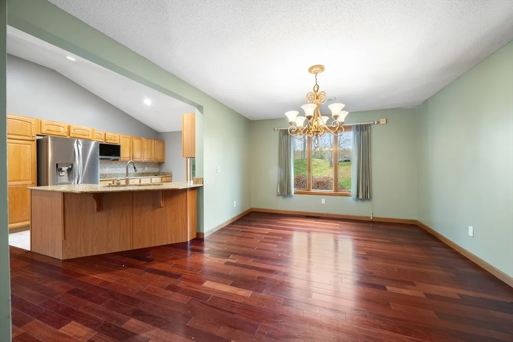 Photo of 4 Pearl Brook Road