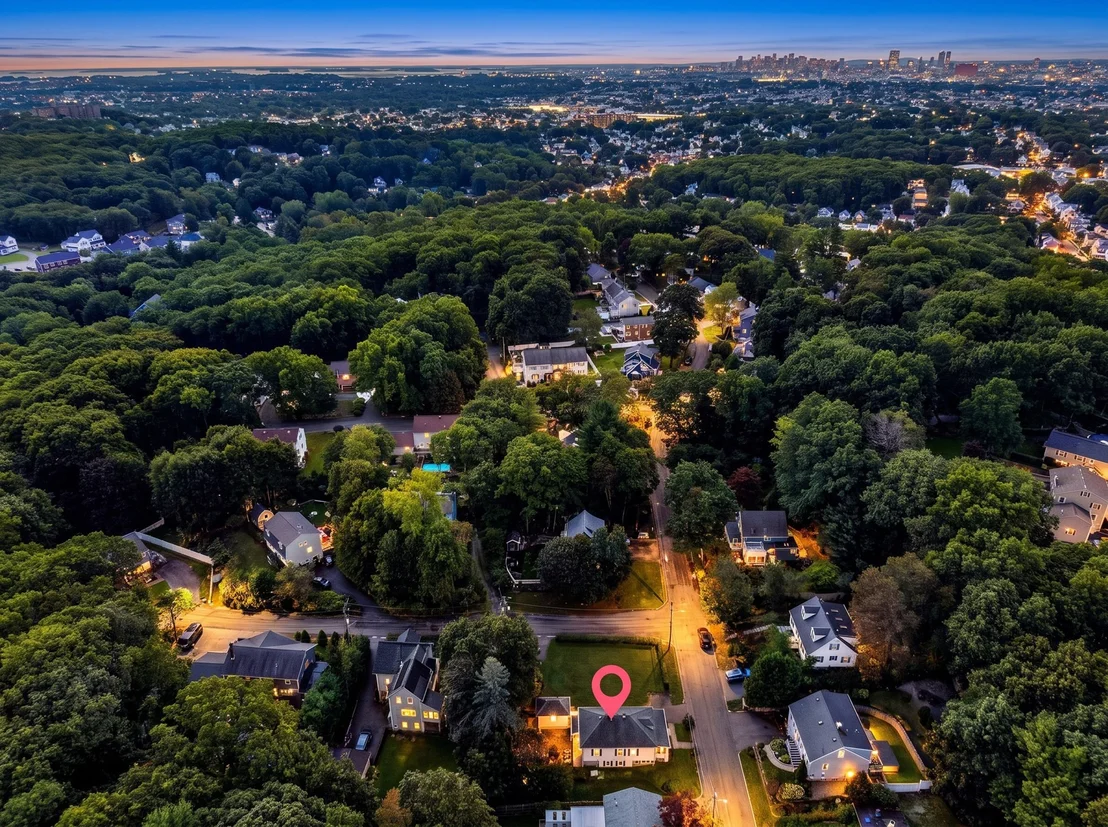 Photo of 83 Beacon Street