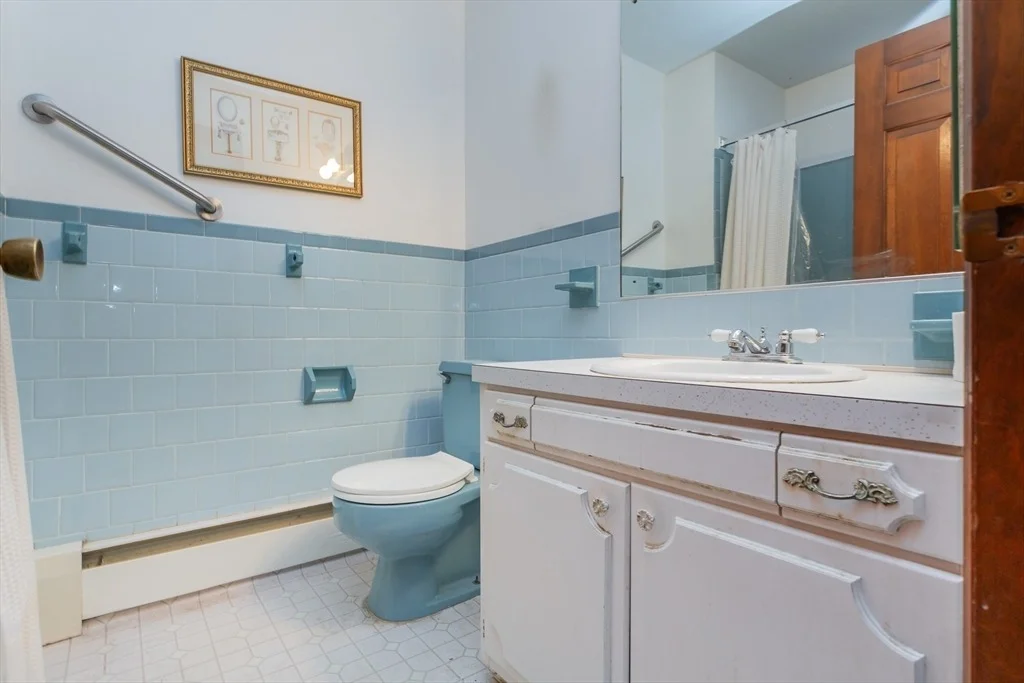 Photo of 105 Cornhill Rd