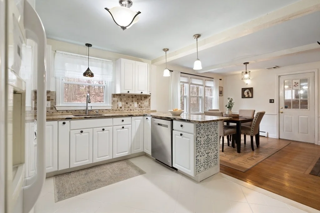 Photo of 55 Thomas Dr