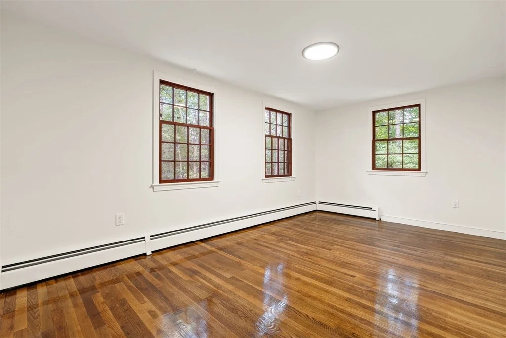 Photo of 123 Dutton Rd