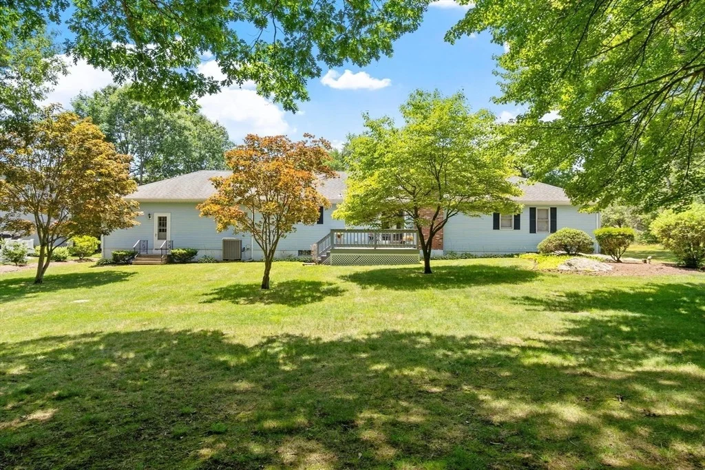 Photo of 65 Blithewood Ave