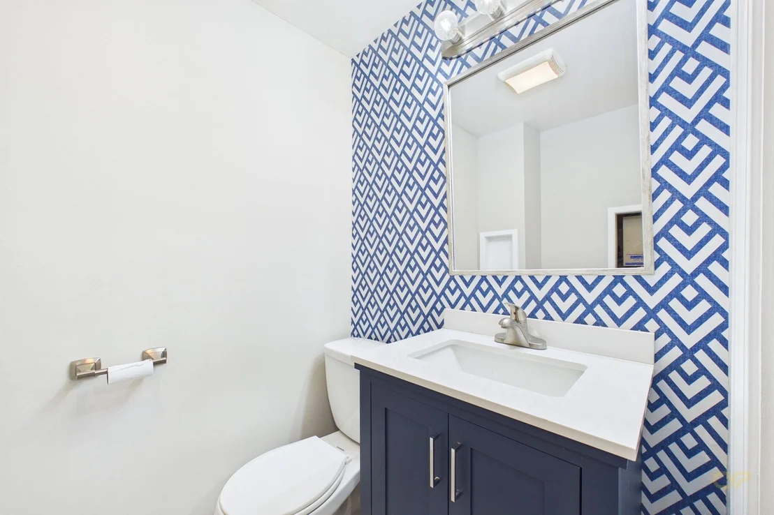Photo of 102 Vestal St