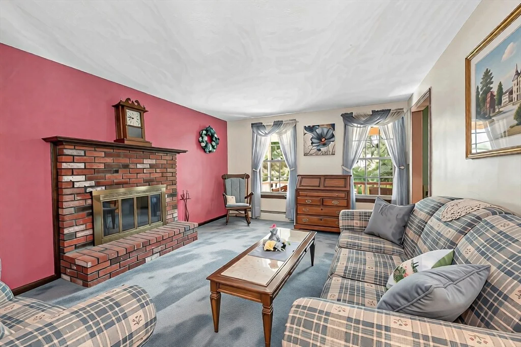 Photo of 167 Trout Brook Rd