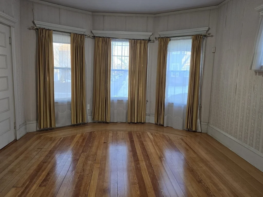 Photo of 44 Walnut St