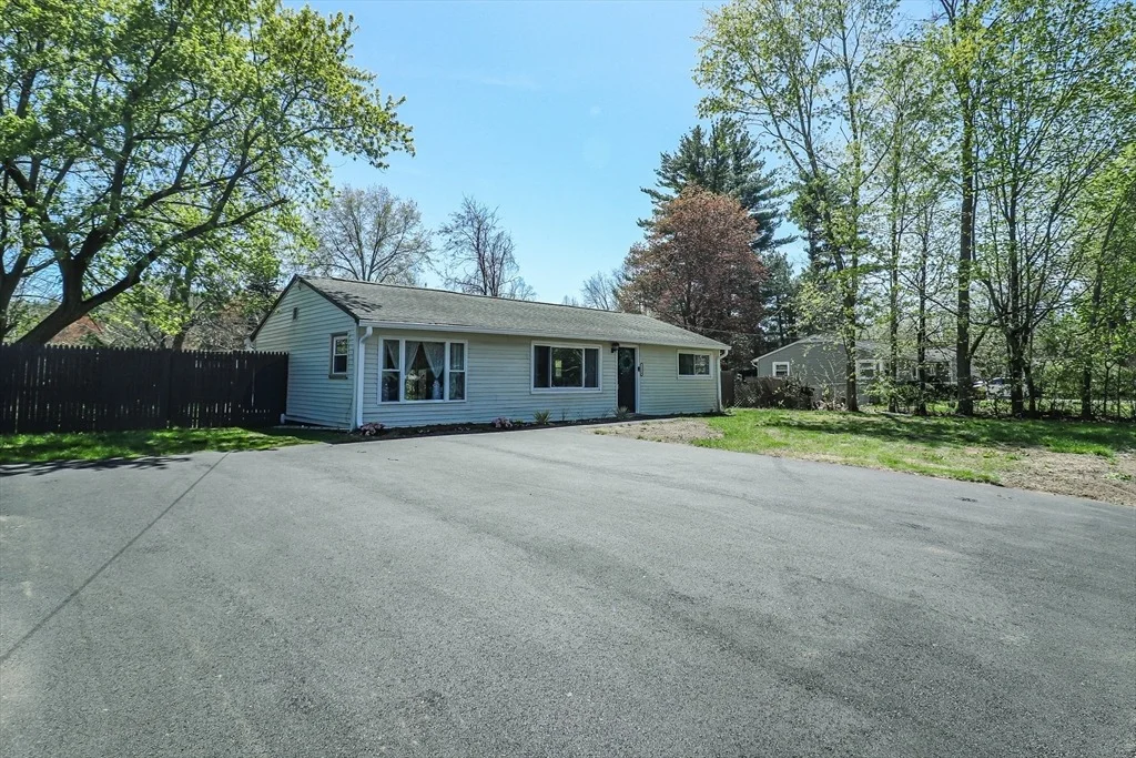 Photo of 1114 Allen St