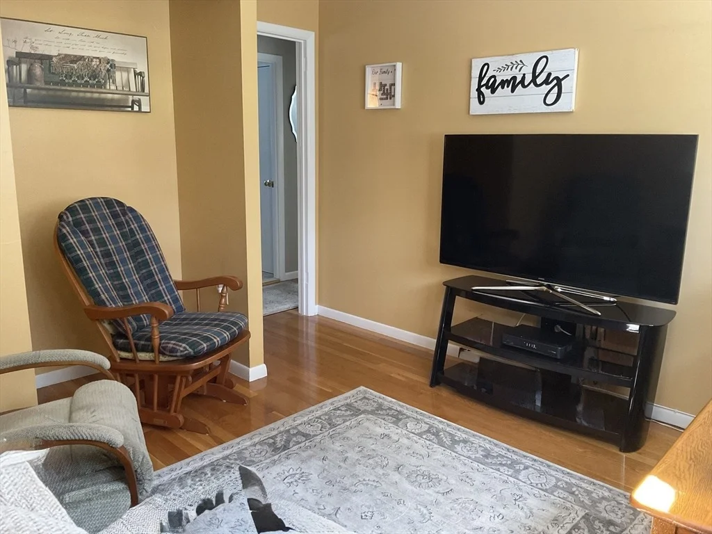Photo of 55 Hurley Circle