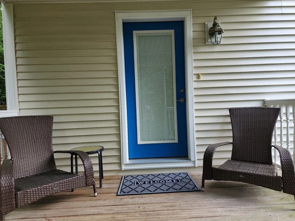 Photo of 497 Riverside Dr
